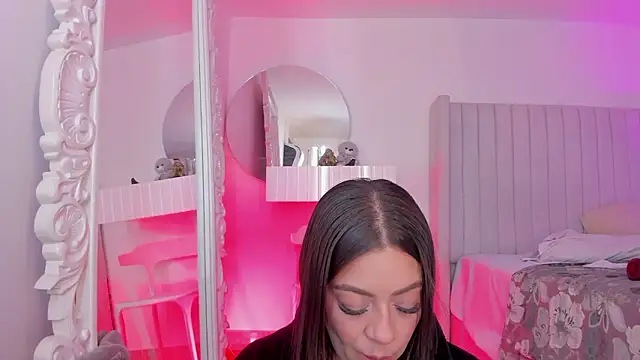 sarah-bonneth's cam snapshot