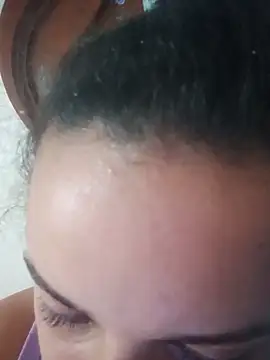 _Miaaleon live sex cam