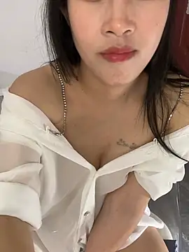 littlesluttycat live sex cam