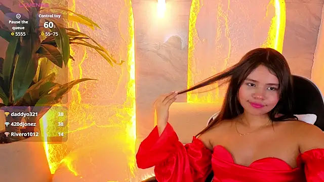 roxan_tp's cam snapshot