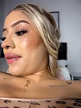 MystiqueXXX live sex cam