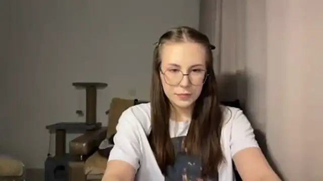 JanelleCourville's cam snapshot