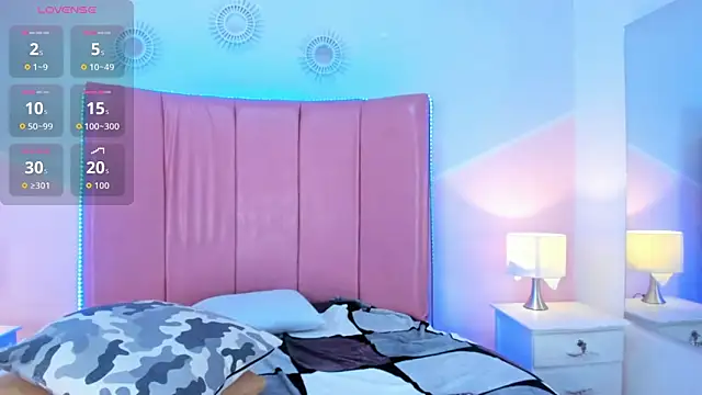 _ashley_thompson_'s cam snapshot