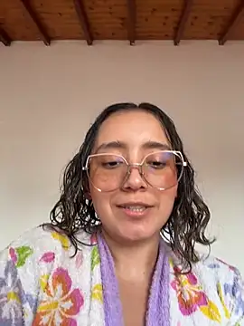 Kay_LustyWife live sex cam