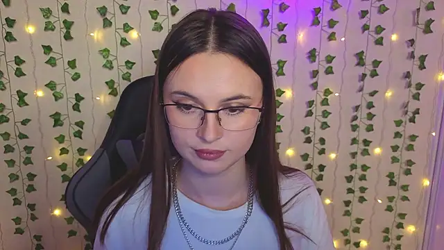 AliceIMonta's cam snapshot