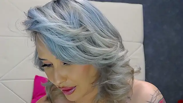 IssaSmith's cam snapshot