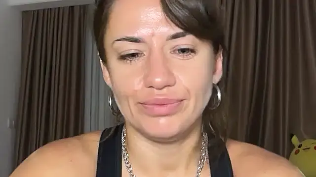 Roriann live sex cam