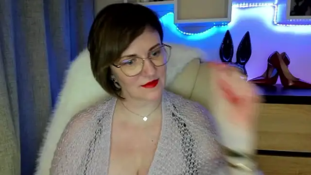 feliziaDesire's cam snapshot