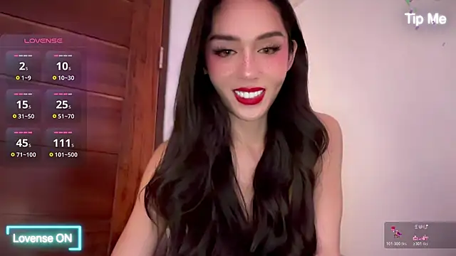 UrdreamTSgirl live sex cam