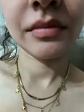 HoneyAspenya's cam snapshot