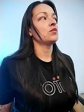 Ivanna_Greey1's cam snapshot