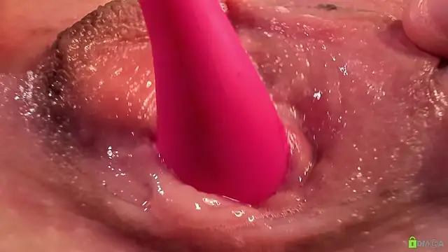 Courtney_Luv live sex cam