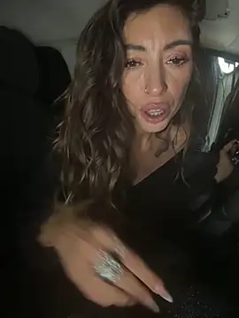 Amani_thewolf's cam snapshot