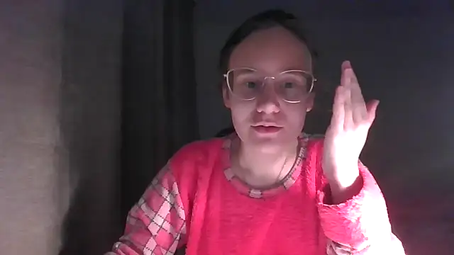 LuckySLove's cam snapshot