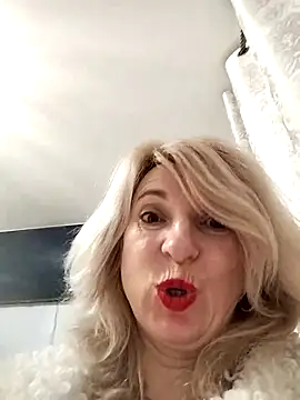 AhlyssaLove1155's cam snapshot