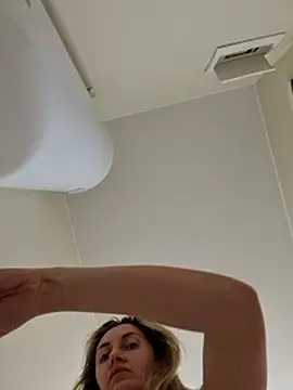 Miss____Mia_'s cam snapshot