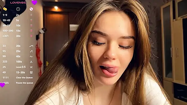 LubaSeirers live sex cam