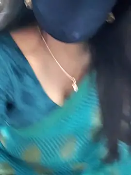 saritha29's cam snapshot