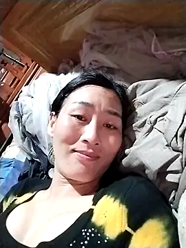 lris-Beauty77's cam snapshot