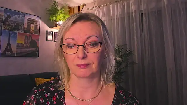 vanessa_chat's cam snapshot