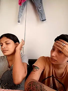 Mei_and_Gaby live sex cam