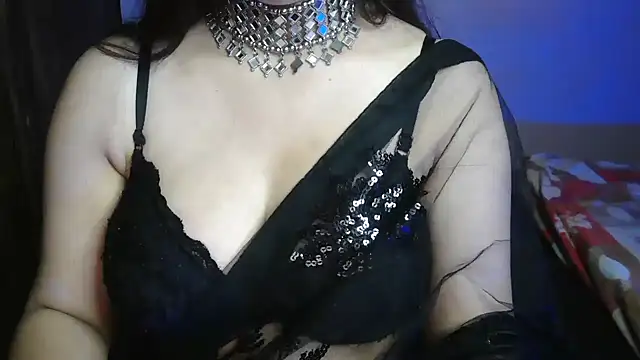 HotNiyathi's cam snapshot