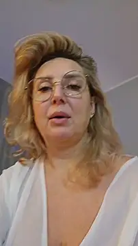 MariaRichi_'s cam snapshot