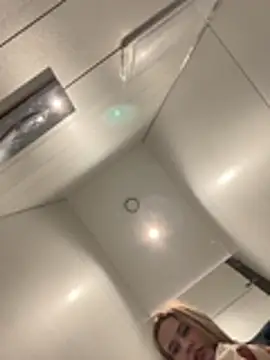 blonde_exe's cam snapshot