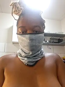 kktb_lisa live sex cam