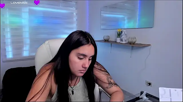 Caroline_rodriguez9's cam snapshot