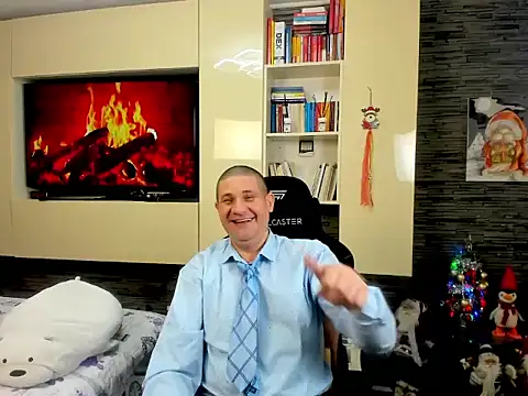 SpartacusDaddy48 live sex cam