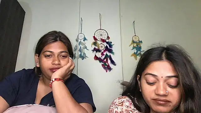 HoleyCoupon's cam snapshot