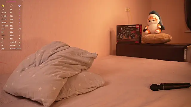 VelvetLinaRoom's cam snapshot