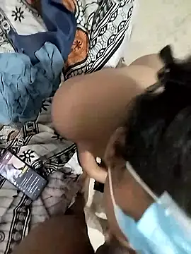 Sweetfuck2002 live sex cam