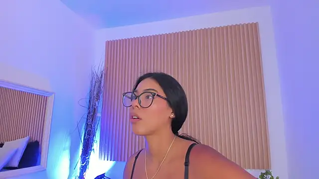 GenesisRuiz's cam snapshot