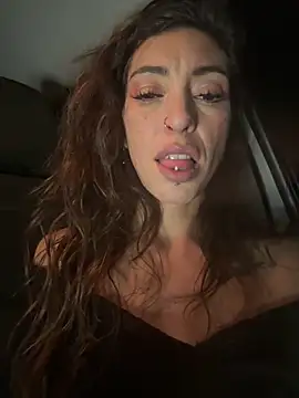 Amani_thewolf live sex cam