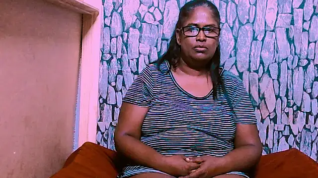 Exotic_indian95's cam snapshot