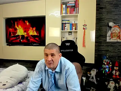 SpartacusDaddy48's cam snapshot