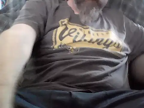 crazyheratic8's cam snapshot