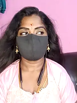 tamilammukuttyy live sex cam