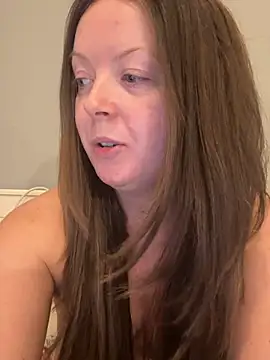 Nova-Vixen live sex cam