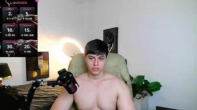 Thom_Ohtani live sex cam