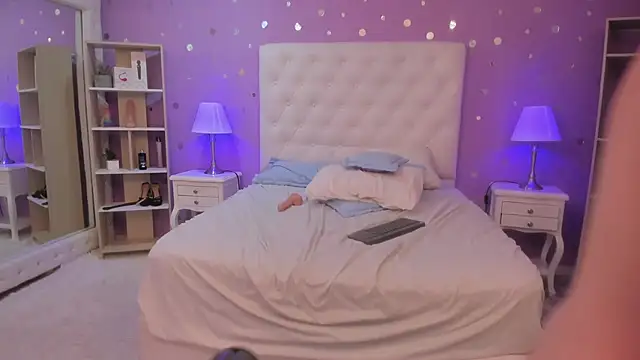 Goldentemptation_ live sex cam