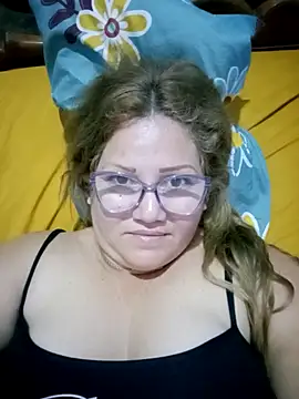 Carlotaazul's cam snapshot