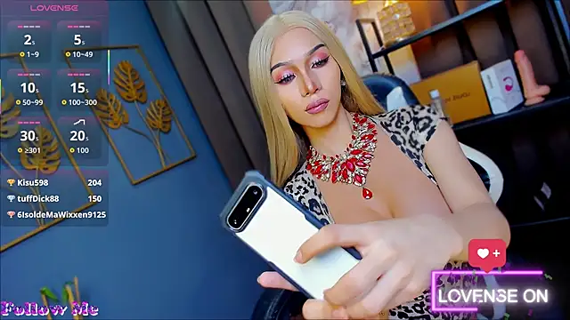 CelinaWintour live sex cam