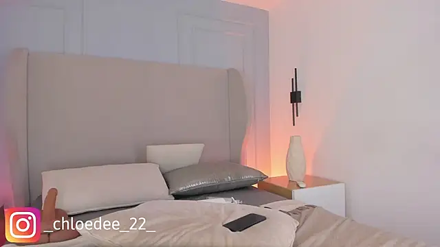 chloe_d's cam snapshot