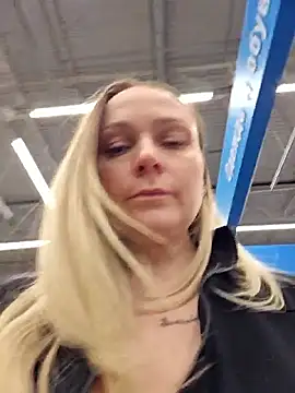 Bondgirl_013 live sex cam