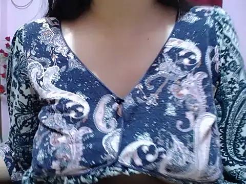 angelina-1 live sex cam