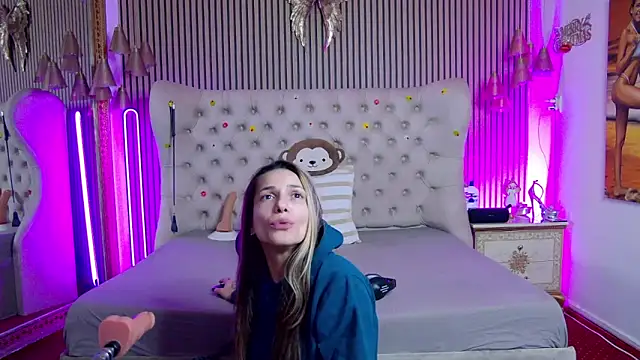 PlayfulShow live sex cam