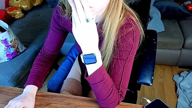 WhiteWingsDoll's cam snapshot